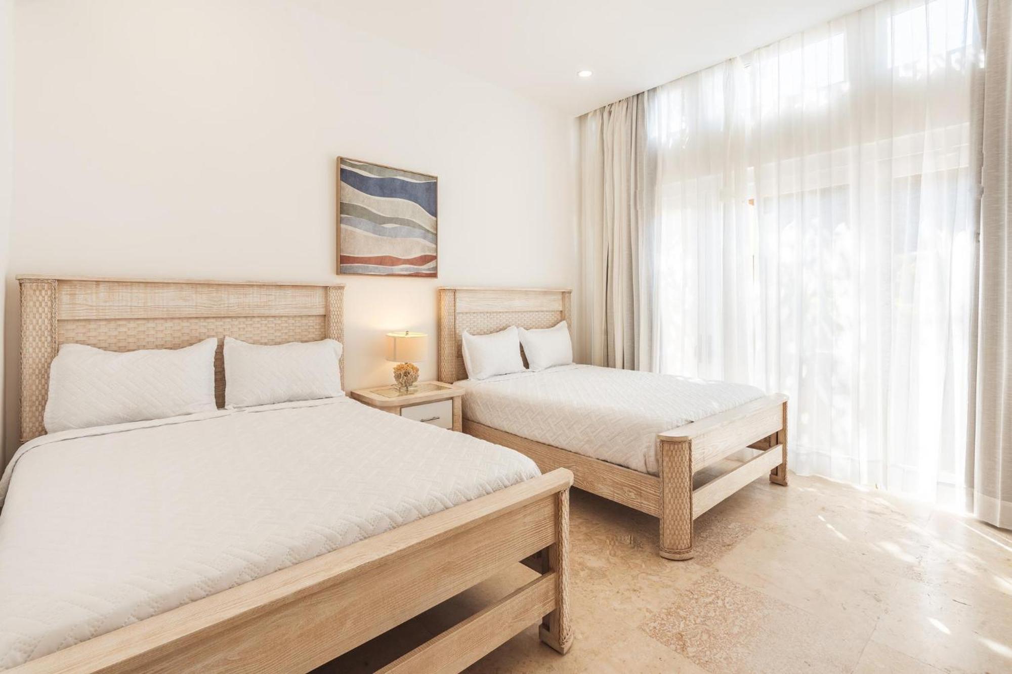 Hébergement de vacances Bungallow With 3br Pool And Bbq In Village